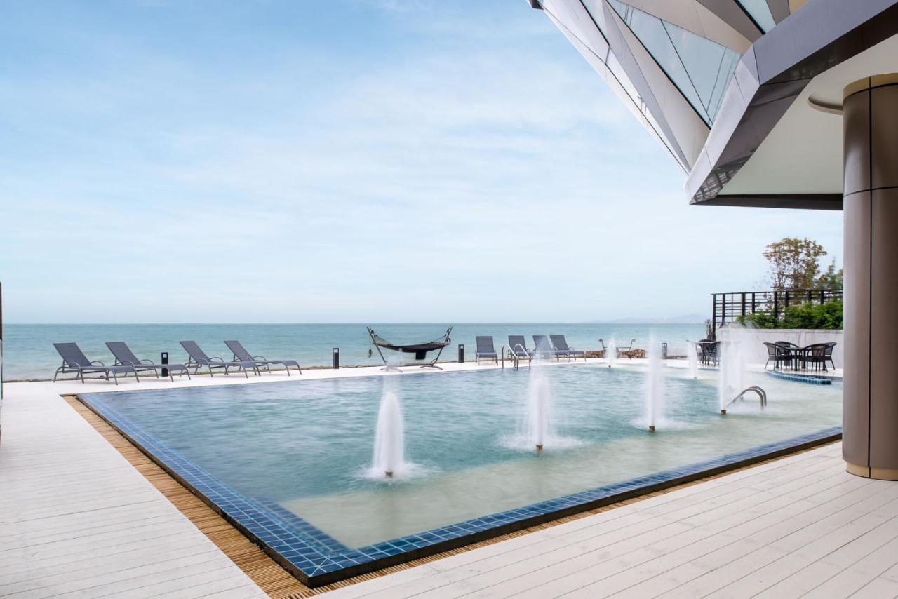 Rodina Beach Hotel Praia de Jomtien Exterior foto