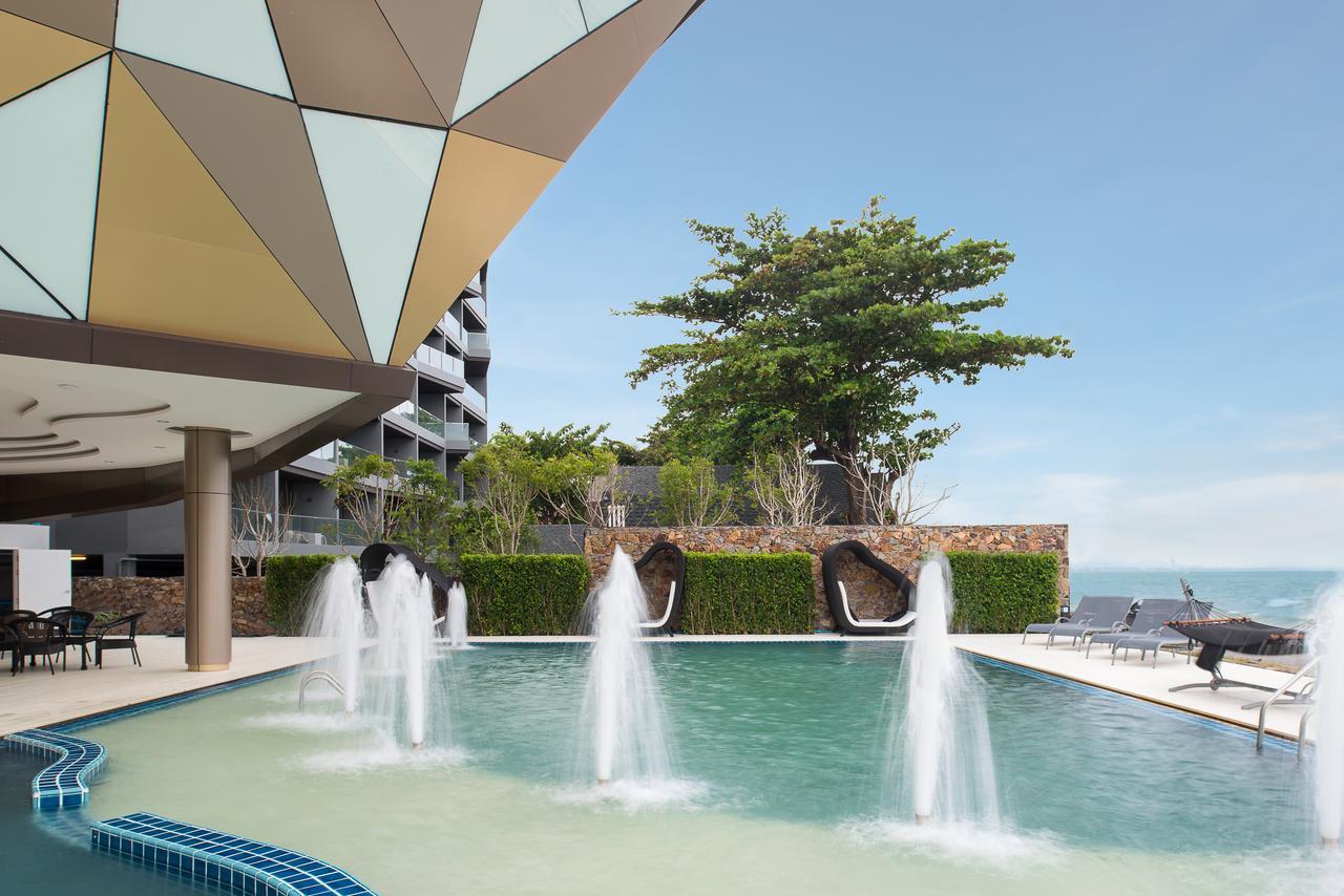 Rodina Beach Hotel Praia de Jomtien Exterior foto