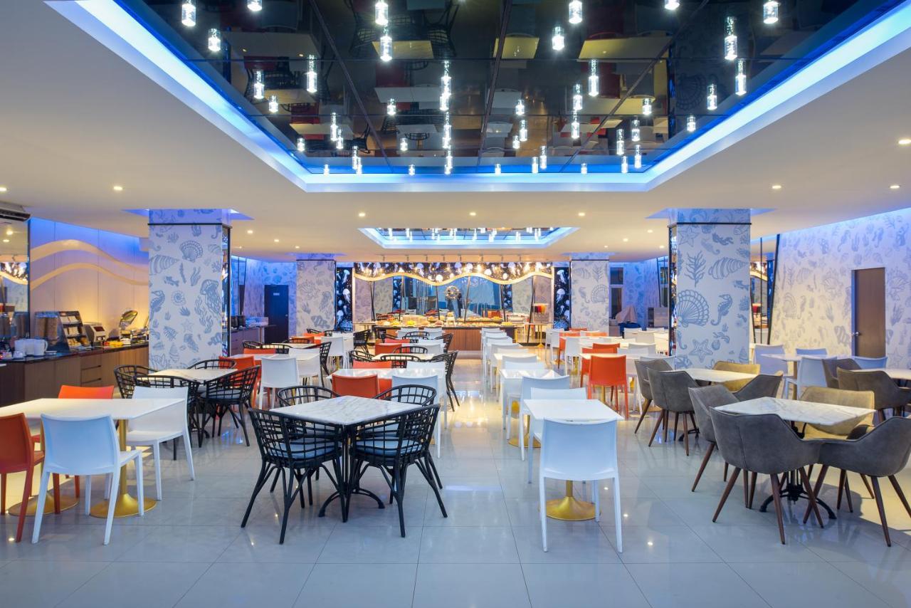 Rodina Beach Hotel Praia de Jomtien Exterior foto